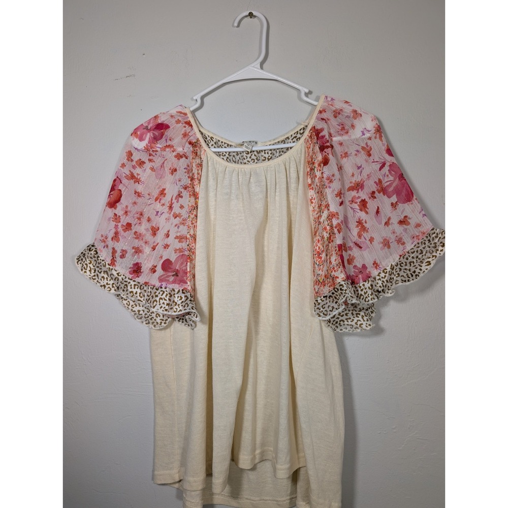 Umgee‎ Women's Boho Floral Medium Balloon Sleeve Top